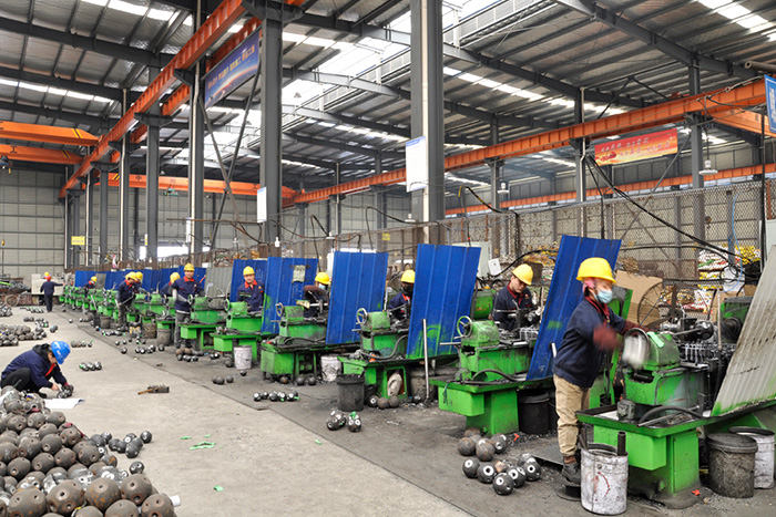 滕州网架锥头车间